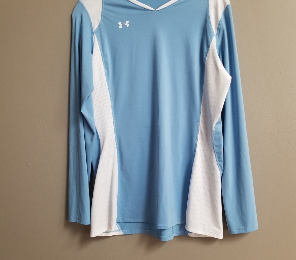 Under Armour Heat Gear long sleeve shirt